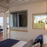 Avant Mar Paros
