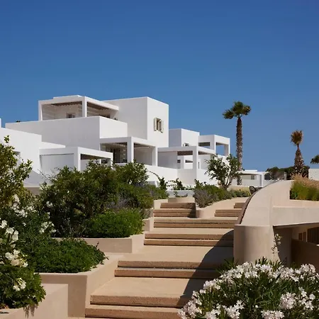 Avant Mar Paros