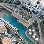Avant Mar Paros 5*